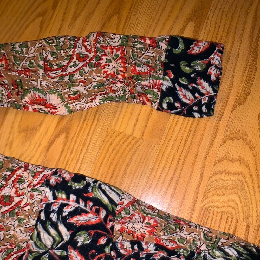 Pattern button up Jumpsuit - Picture 5 of 5